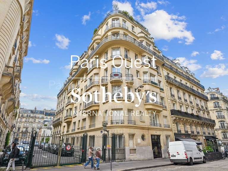 Appartement Paris 16e - 1 chambre - 66m²