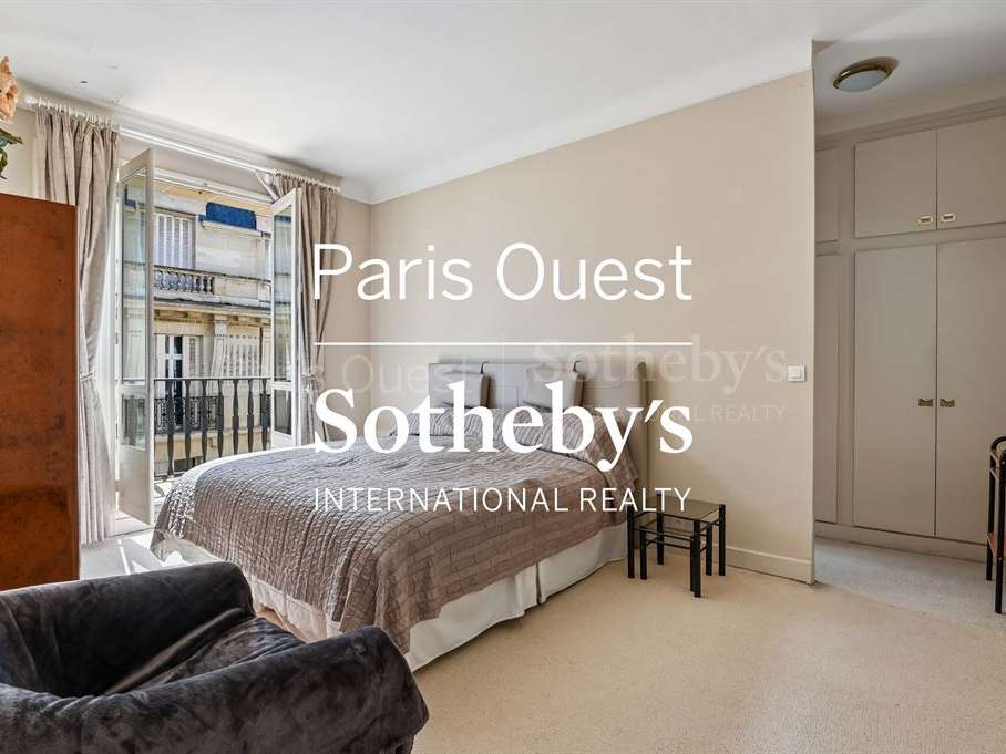 Apartment Paris 16e