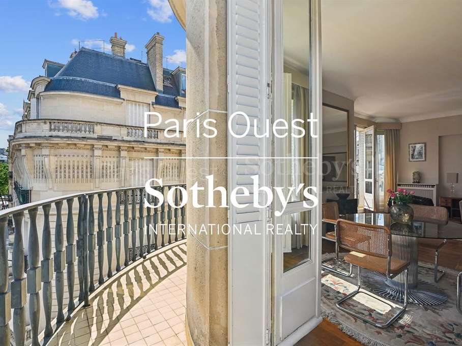 Apartment Paris 16e