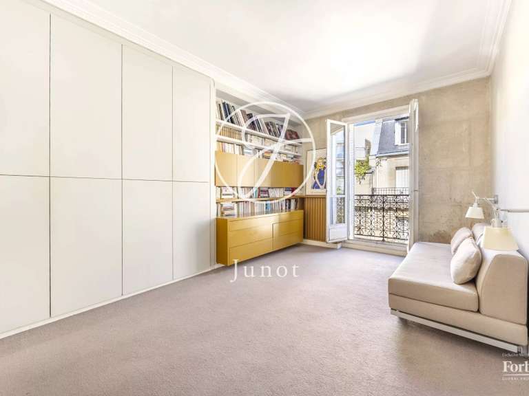Appartement Paris 16e - 4 chambres - 157m²