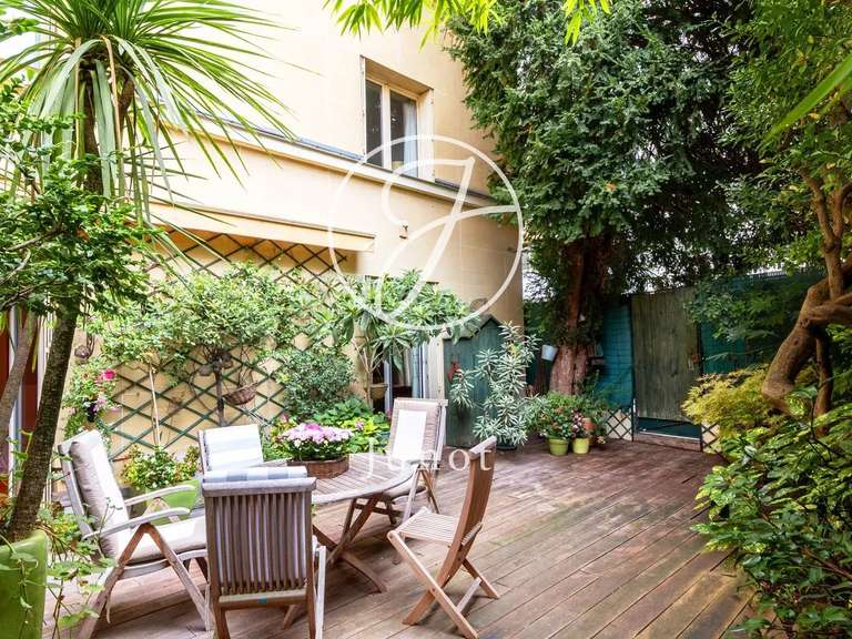 Appartement Paris 16e - 3 chambres - 110m²