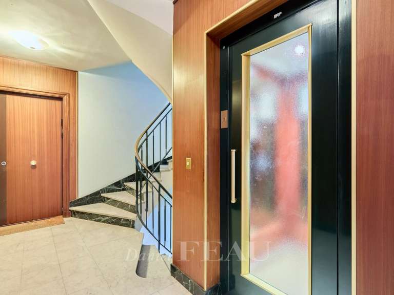 Appartement Paris 16e - 2 chambres - 98m²