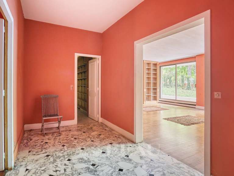 Appartement Paris 16e - 2 chambres - 129m²