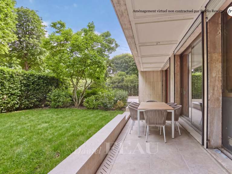 Appartement Paris 16e - 2 chambres - 129m²