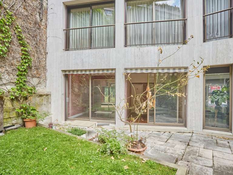 Appartement Paris 16e - 2 chambres - 129m²