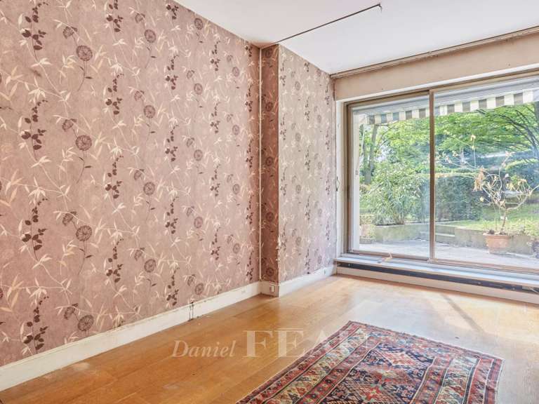 Appartement Paris 16e - 2 chambres - 129m²