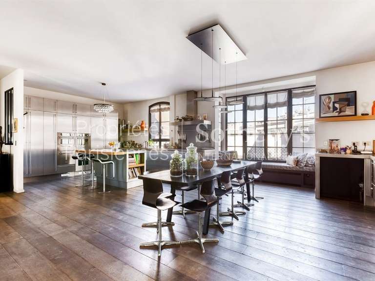 Appartement Paris 16e - 4 chambres - 273m²