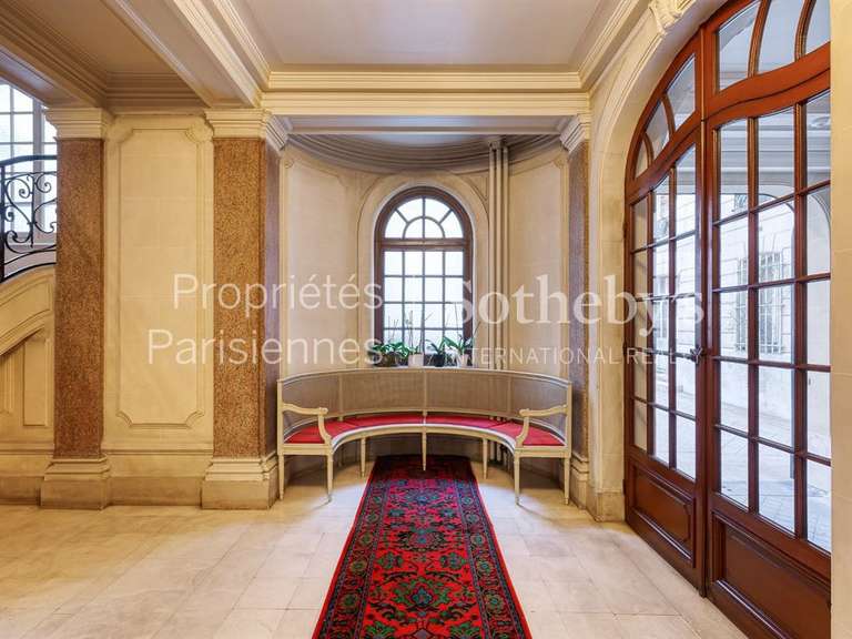 Appartement Paris 16e - 4 chambres - 273m²