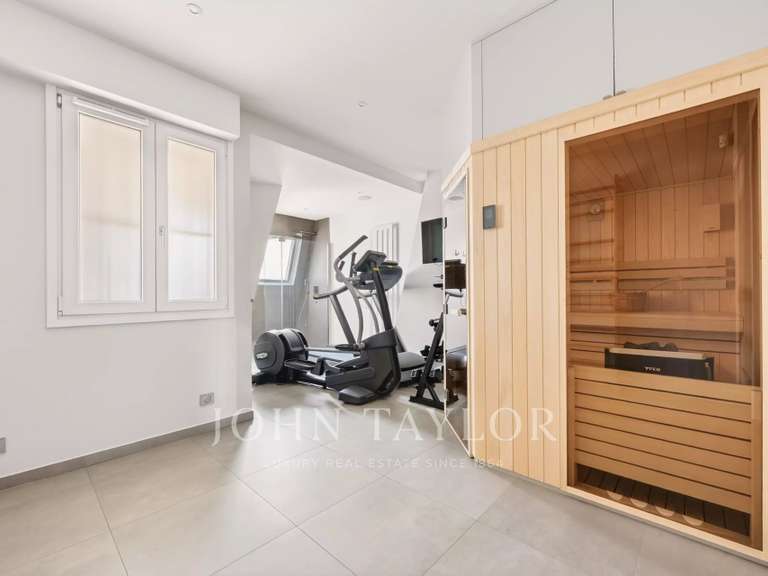 Appartement Paris 16e - 5 chambres - 357m²