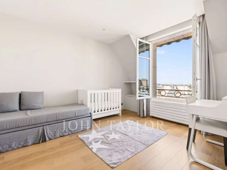 Appartement Paris 16e - 5 chambres - 357m²