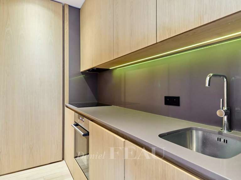 Appartement Paris 16e - 2 chambres - 74m²