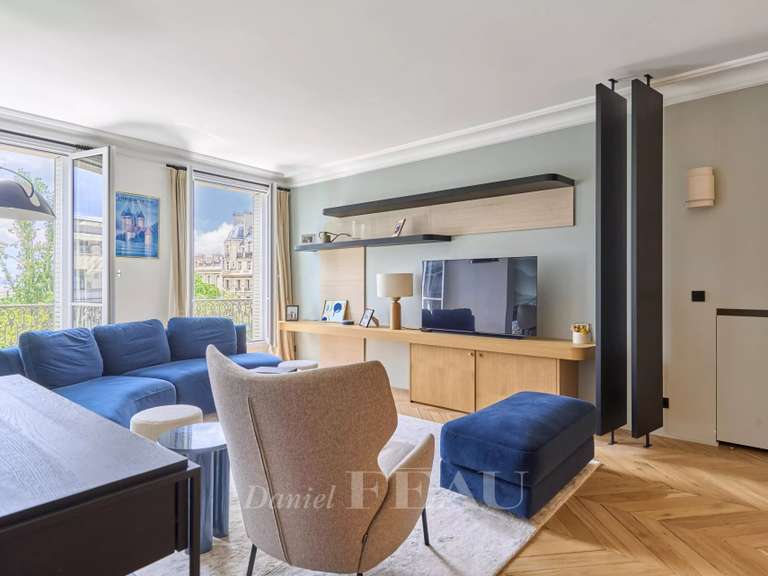 Appartement Paris 16e - 2 chambres - 74m²