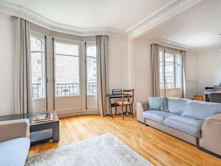 Appartement Paris 16e - 3 chambres - 108m²