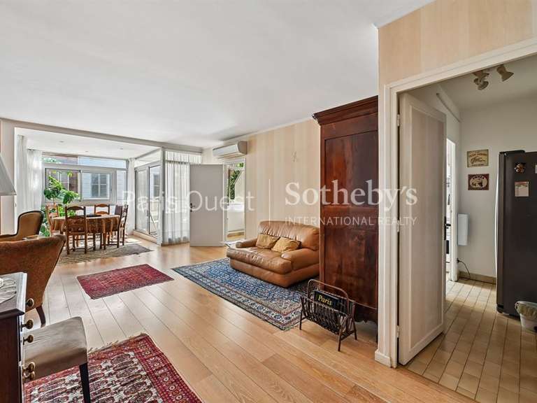 Appartement Paris 16e - 4 chambres - 146m²