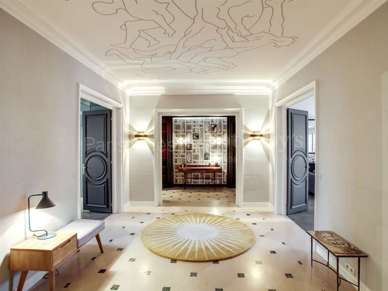 Appartement Paris 16e - 4 chambres - 215m²