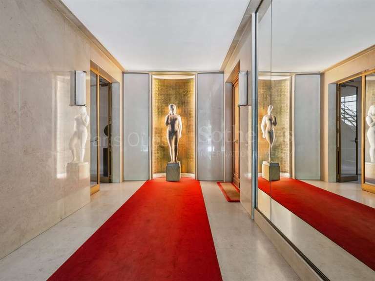 Appartement Paris 16e - 4 chambres - 215m²