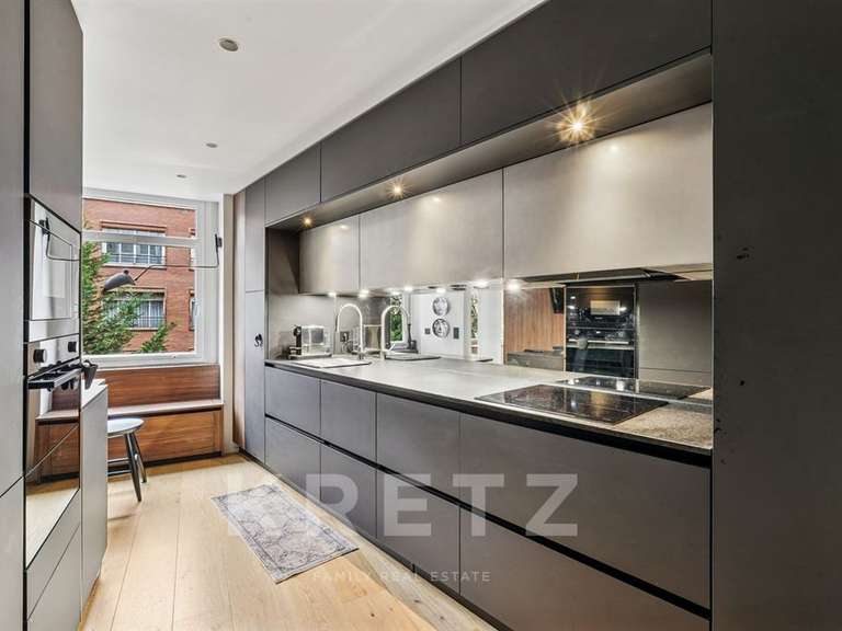 Appartement Paris 16e - 3 chambres - 117m²