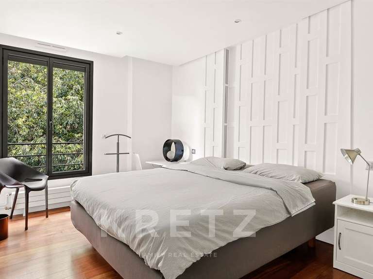 Apartment Paris 16e - 3 bedrooms - 140m²