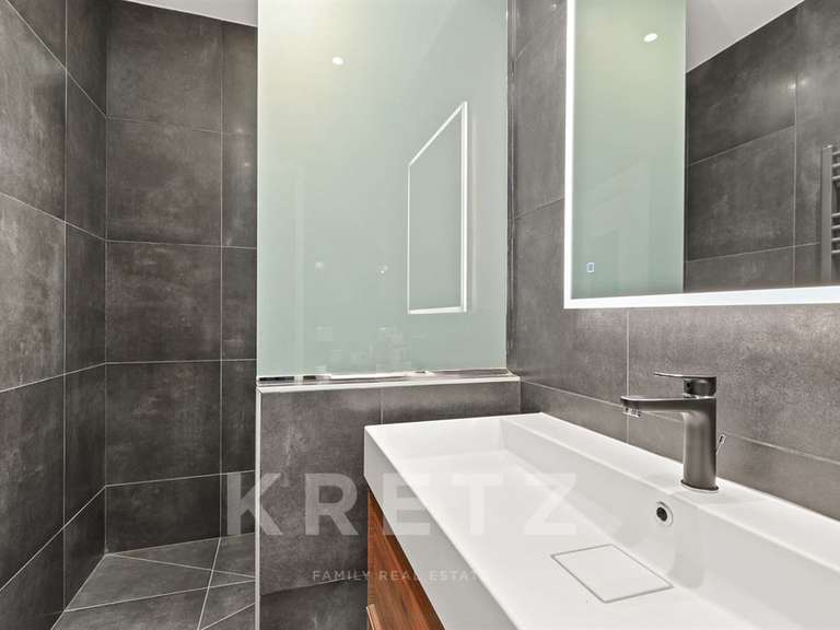 Apartment Paris 16e - 3 bedrooms - 140m²
