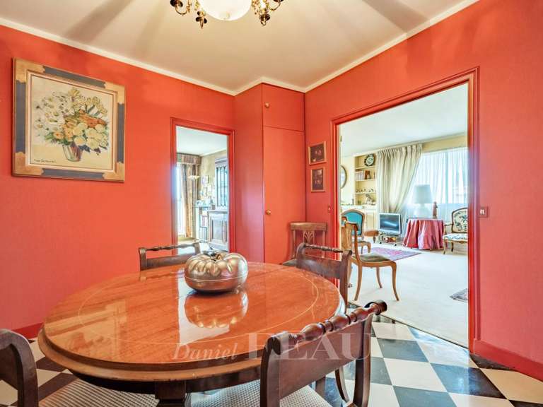Appartement Paris 16e - 3 chambres - 116m²