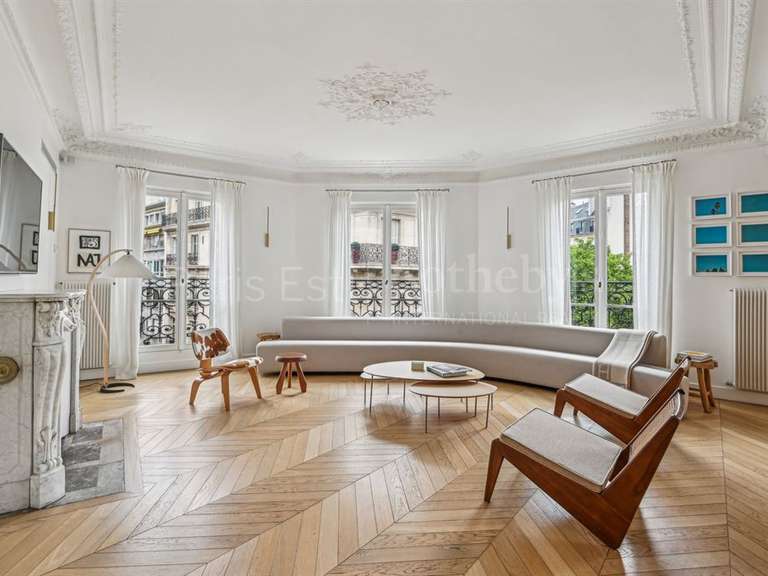 Appartement Paris 16e - 3 chambres - 130m²
