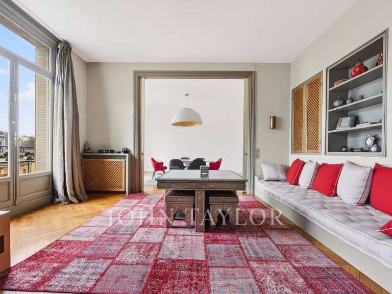 Appartement Paris 16e - 4 chambres - 256m²
