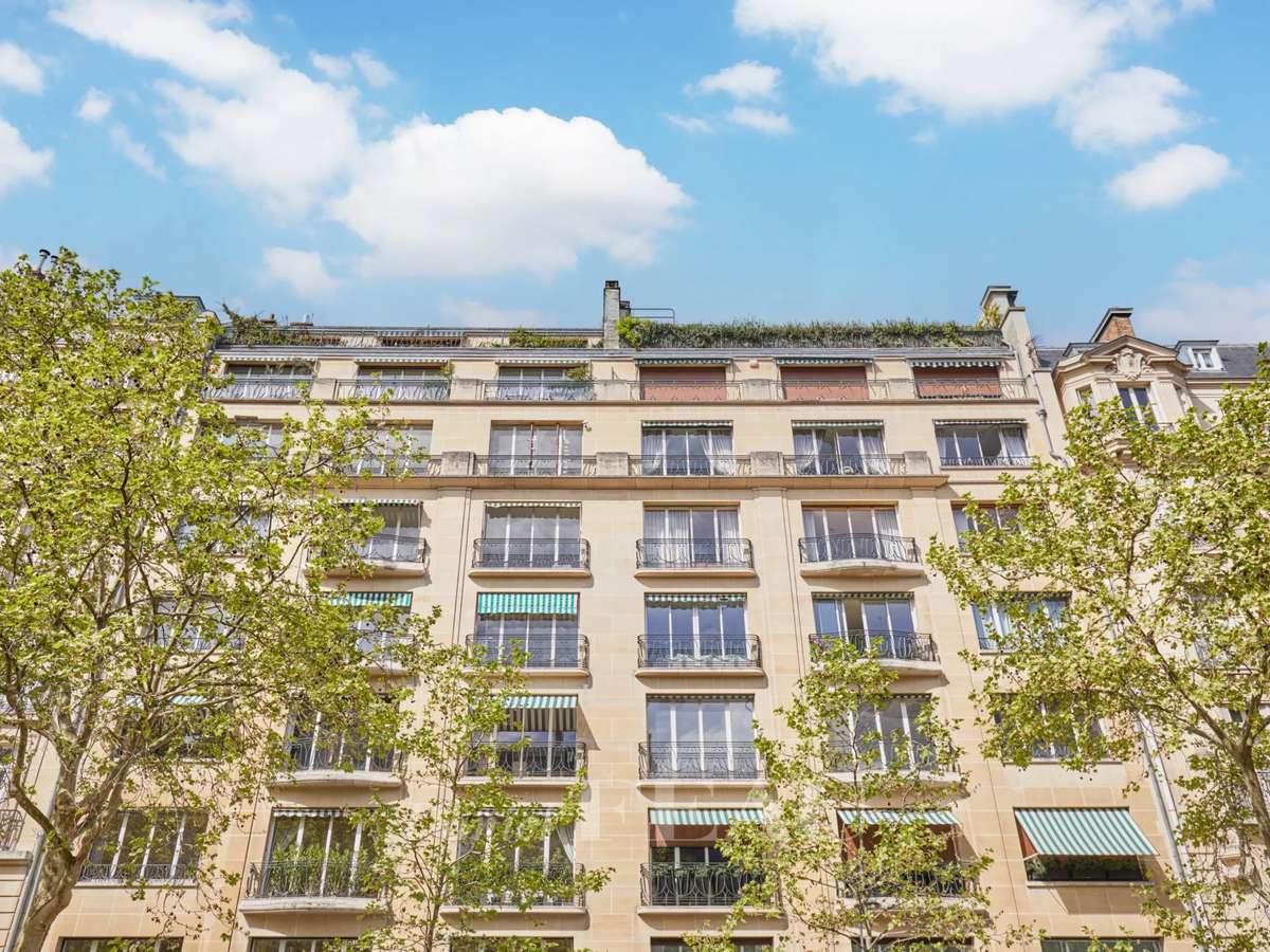 Apartment Paris 16e