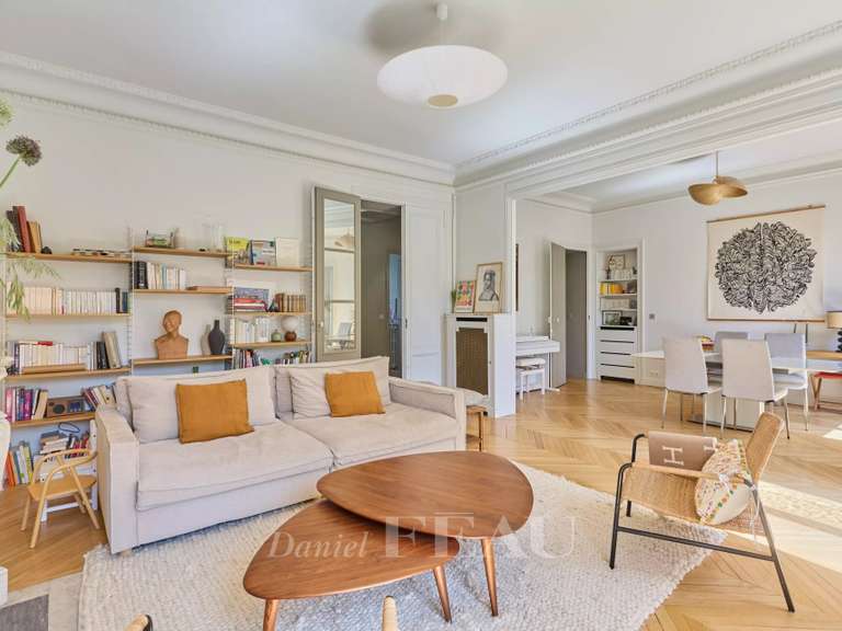 Appartement Paris 16e - 3 chambres - 149m²