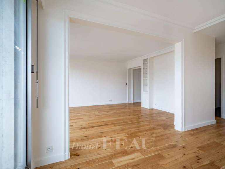 Appartement Paris 16e - 2 chambres - 64m²