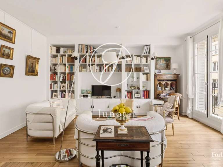 Appartement Paris 16e - 2 chambres - 85m²