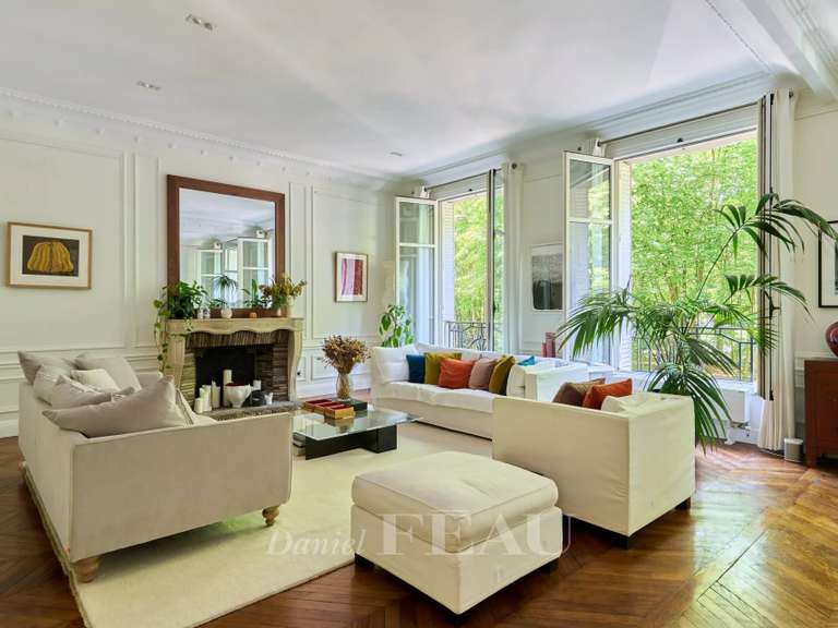 Appartement Paris 16e - 4 chambres - 259m²