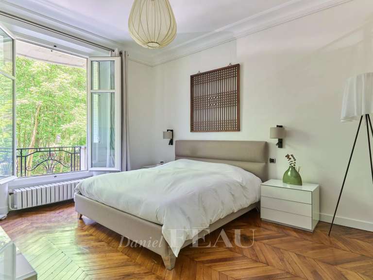 Appartement Paris 16e - 4 chambres - 259m²