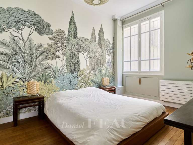 Appartement Paris 16e - 4 chambres - 259m²