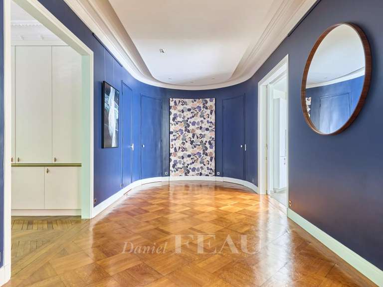 Appartement Paris 16e - 4 chambres - 259m²