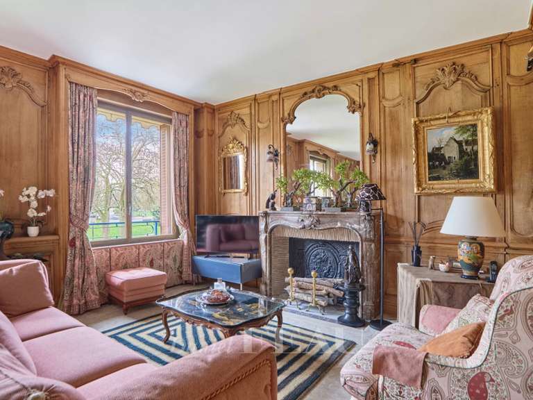 Apartment Paris 16e - 2 bedrooms - 154m²