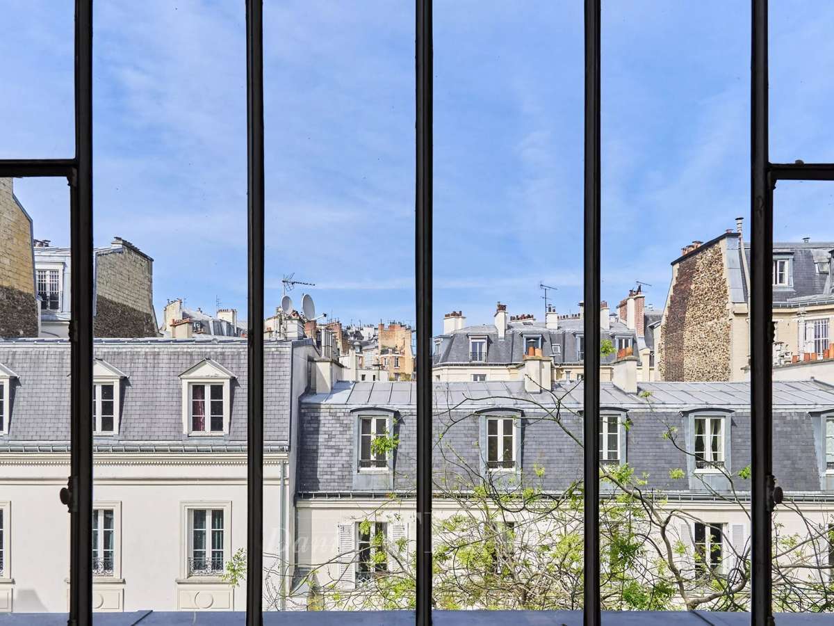 Apartment Paris 16e