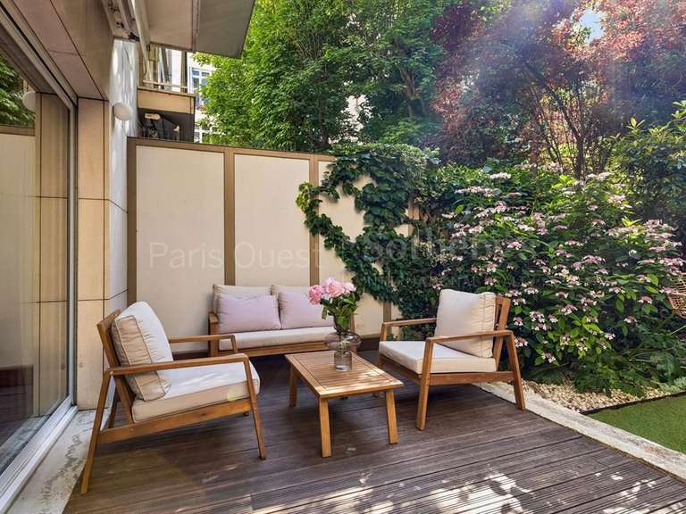 Apartment Paris 16e - 5 bedrooms - 215m²