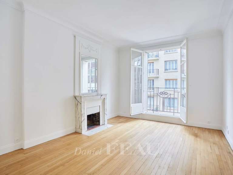 Appartement Paris 16e - 3 chambres - 125m²