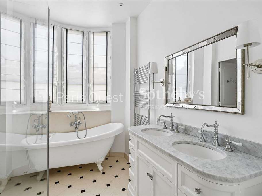 Appartement Paris 16e