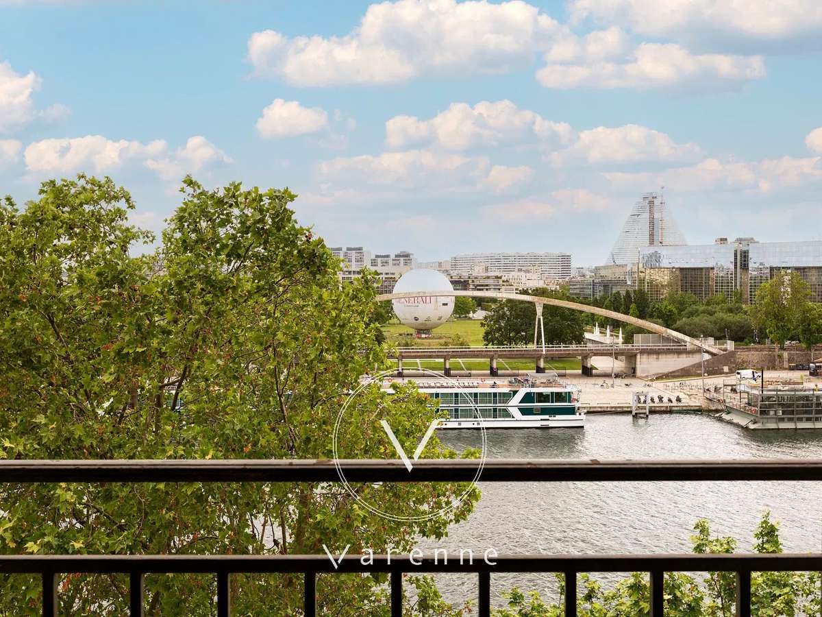 Apartment Paris 16e