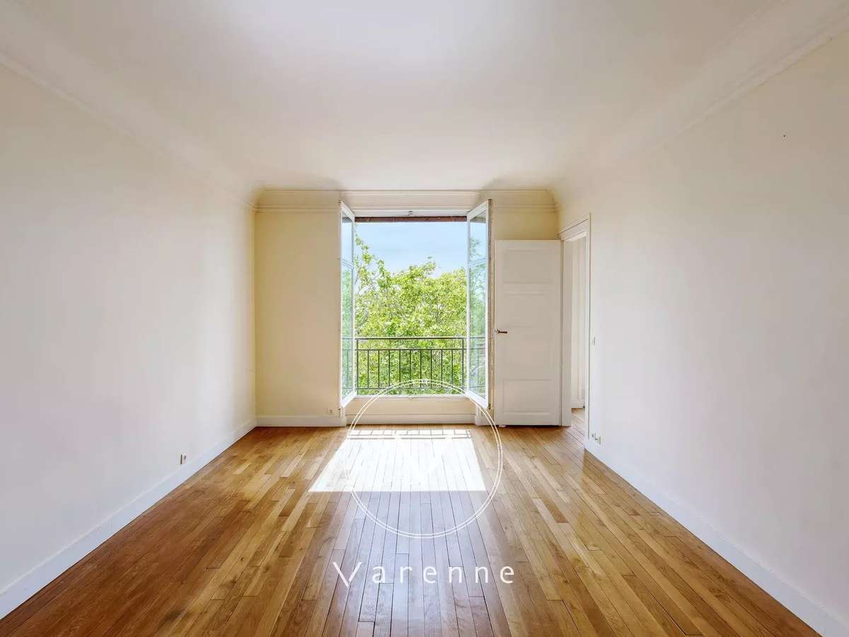 Apartment Paris 16e