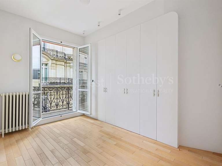 Apartment Paris 16e - 3 bedrooms - 137m²