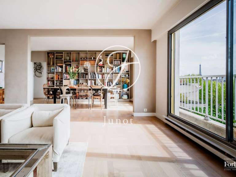 Appartement Paris 16e - 3 chambres - 121m²