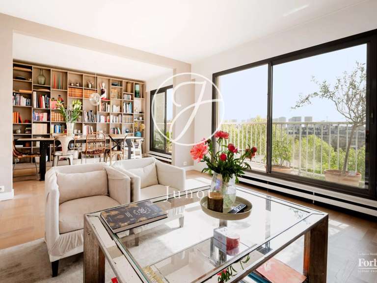 Appartement Paris 16e - 3 chambres - 121m²