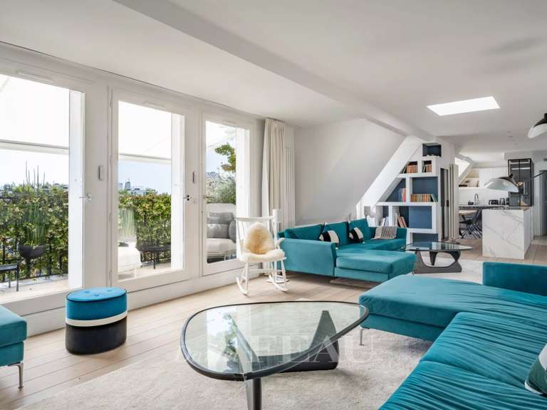 Appartement Paris 16e - 3 chambres - 169m²