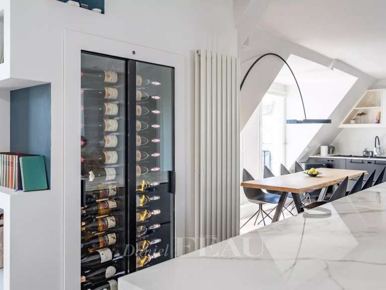 Appartement Paris 16e - 3 chambres - 169m²