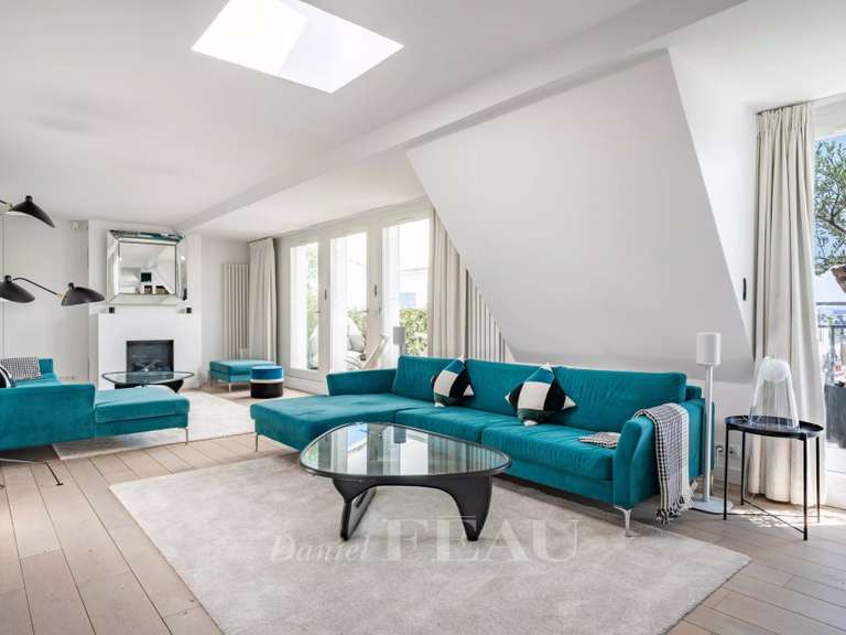 Appartement Paris 16e - 3 chambres - 169m²