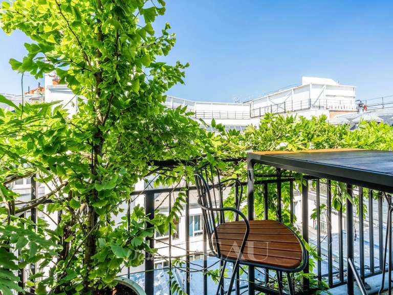 Appartement Paris 16e - 3 chambres - 169m²