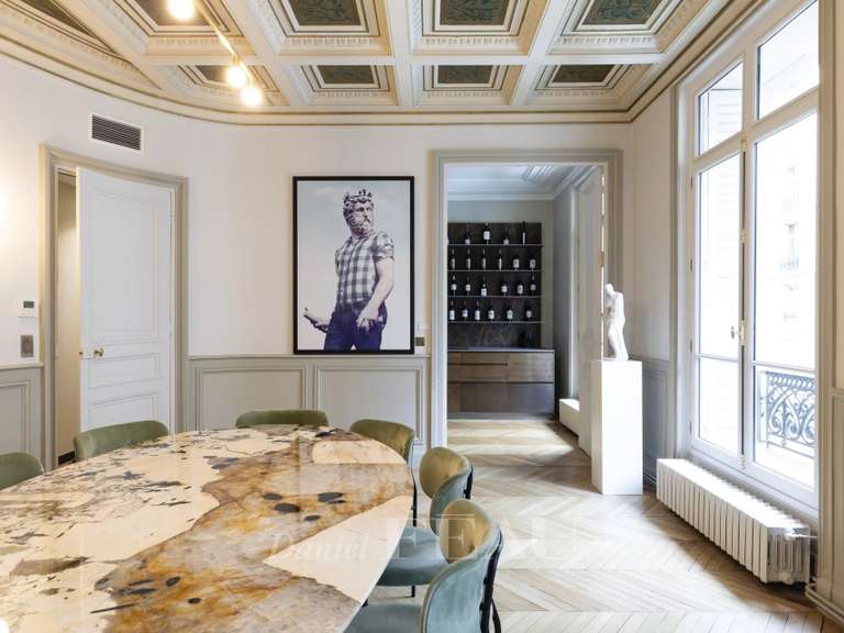 Appartement Paris 16e - 5 chambres - 246m²