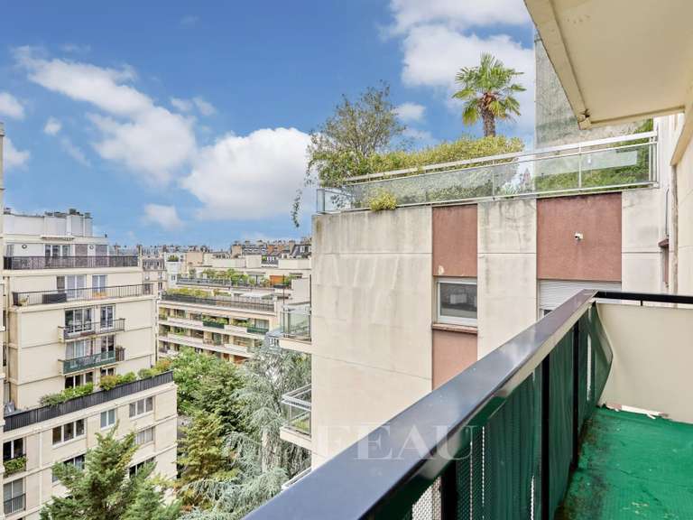 Appartement Paris 16e - 3 chambres - 93m²